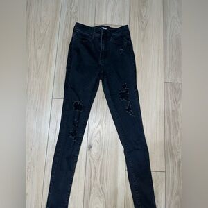 High Waisted ripped jeggings